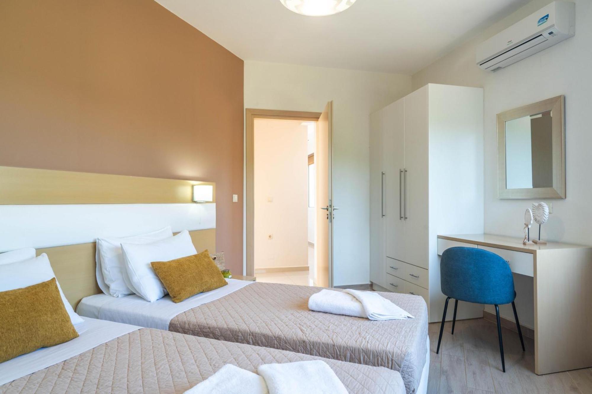 Villa Ariella With Sea View Agia Marina  Екстер'єр фото