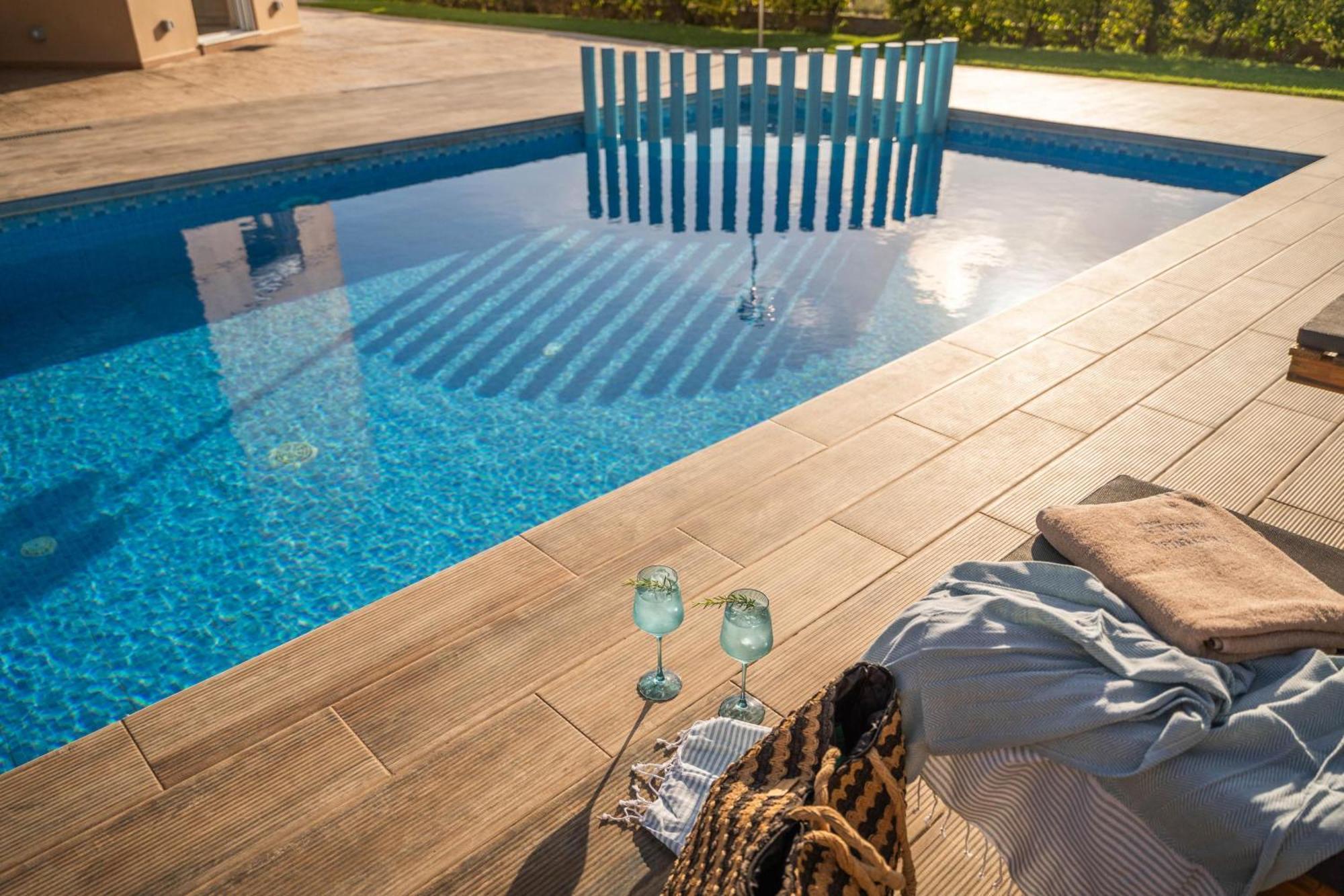 Villa Ariella With Sea View Agia Marina  Екстер'єр фото