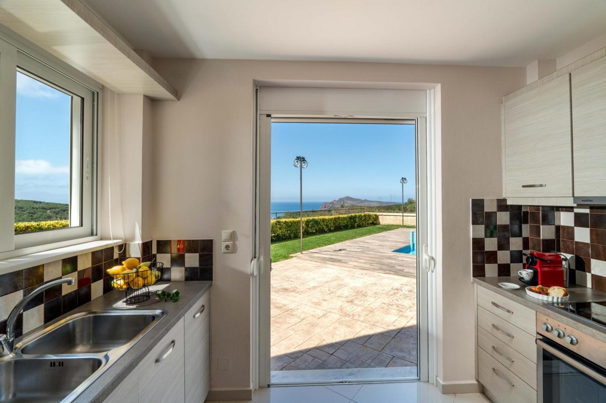 Villa Ariella With Sea View Agia Marina  Екстер'єр фото